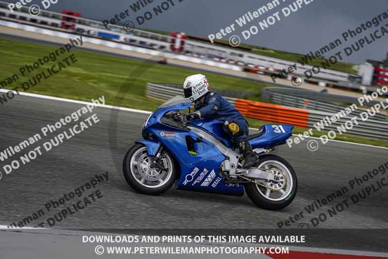 cadwell no limits trackday;cadwell park;cadwell park photographs;cadwell trackday photographs;enduro digital images;event digital images;eventdigitalimages;navarra;no limits trackdays;peter wileman photography;racing digital images;trackday digital images;trackday photos